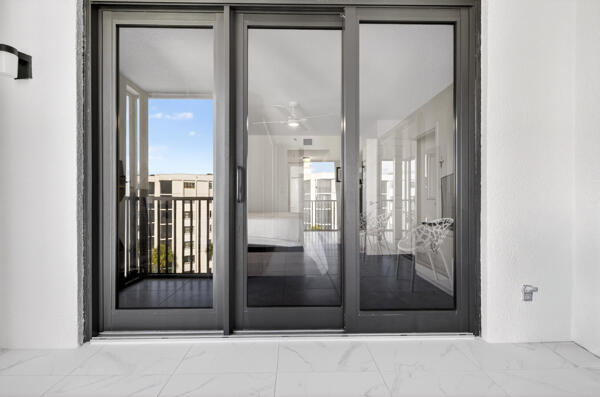 19800 Sandpointe Bay #708 Tequesta, FL 33469