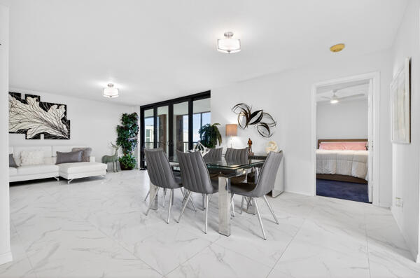 19800 Sandpointe Bay #708 Tequesta, FL 33469