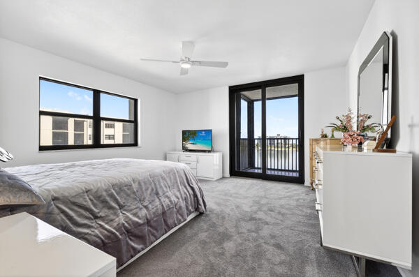 19800 Sandpointe Bay #708 Tequesta, FL 33469