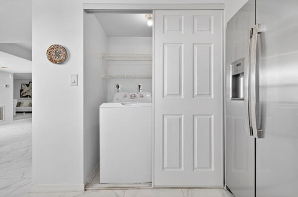 19800 Sandpointe Bay #708 Tequesta, FL 33469