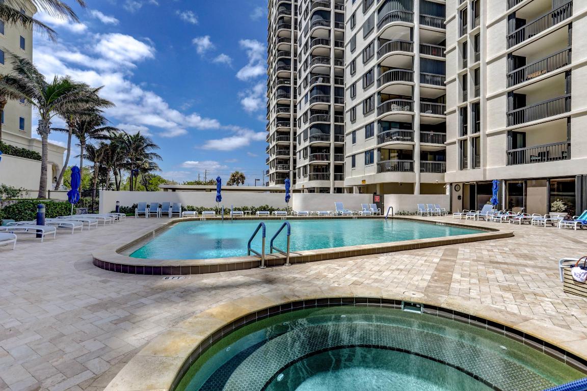 5380 N Ocean #3f Riviera Beach, FL 33404