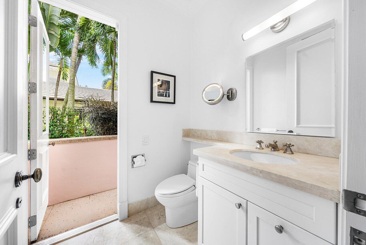 3138 Gulfstream Delray Beach, FL 33483