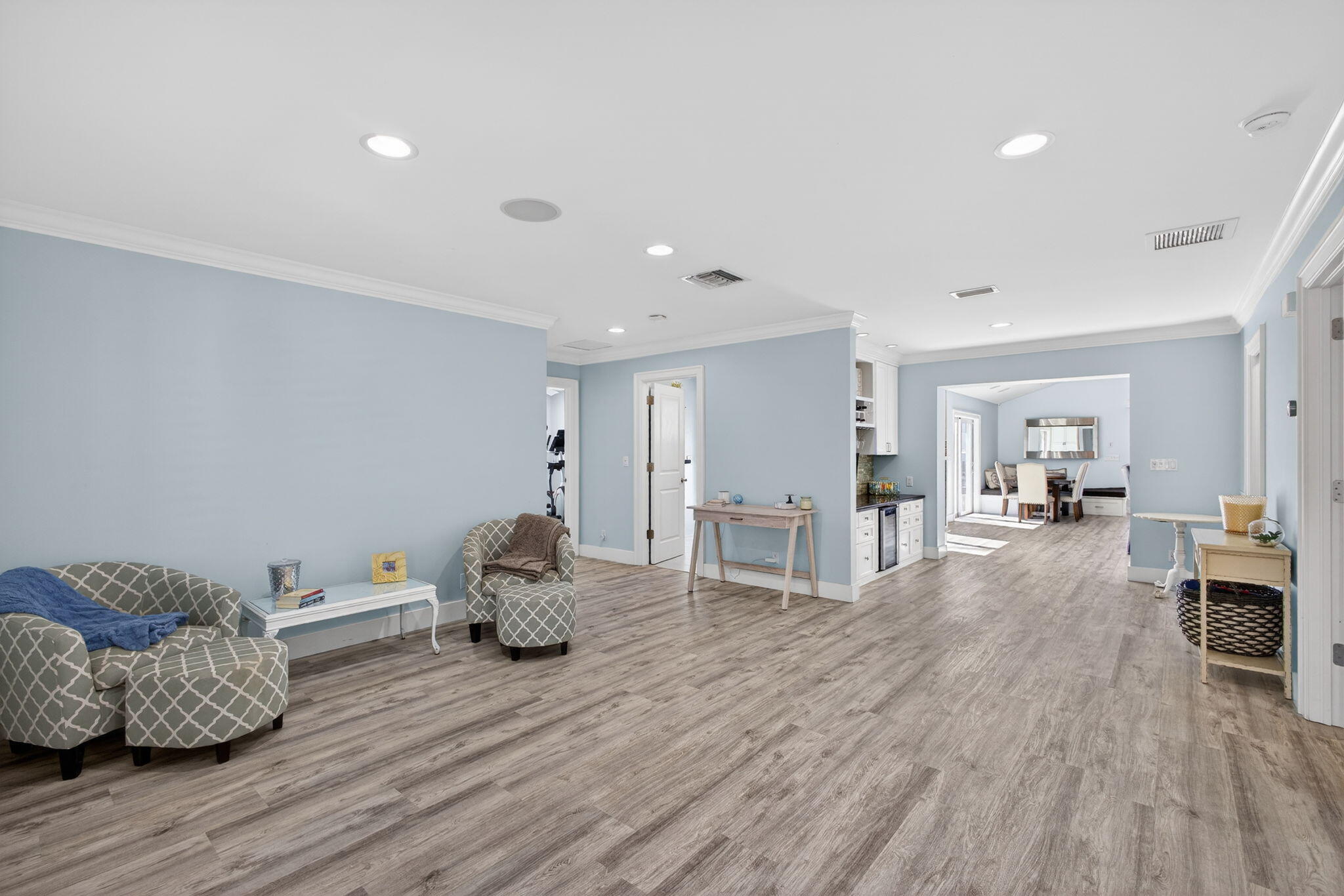 908 Penn Jupiter, FL 33458