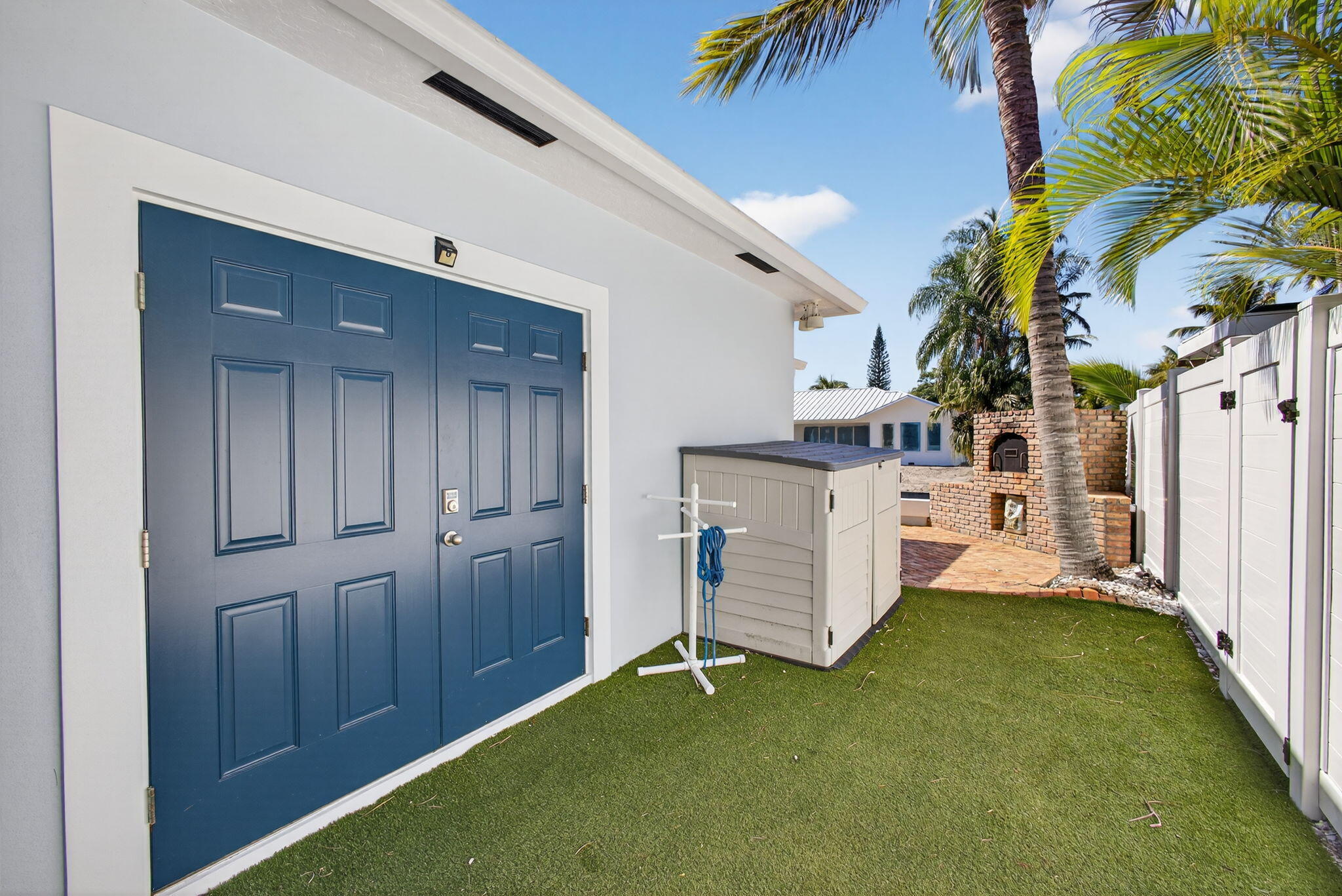 908 Penn Jupiter, FL 33458