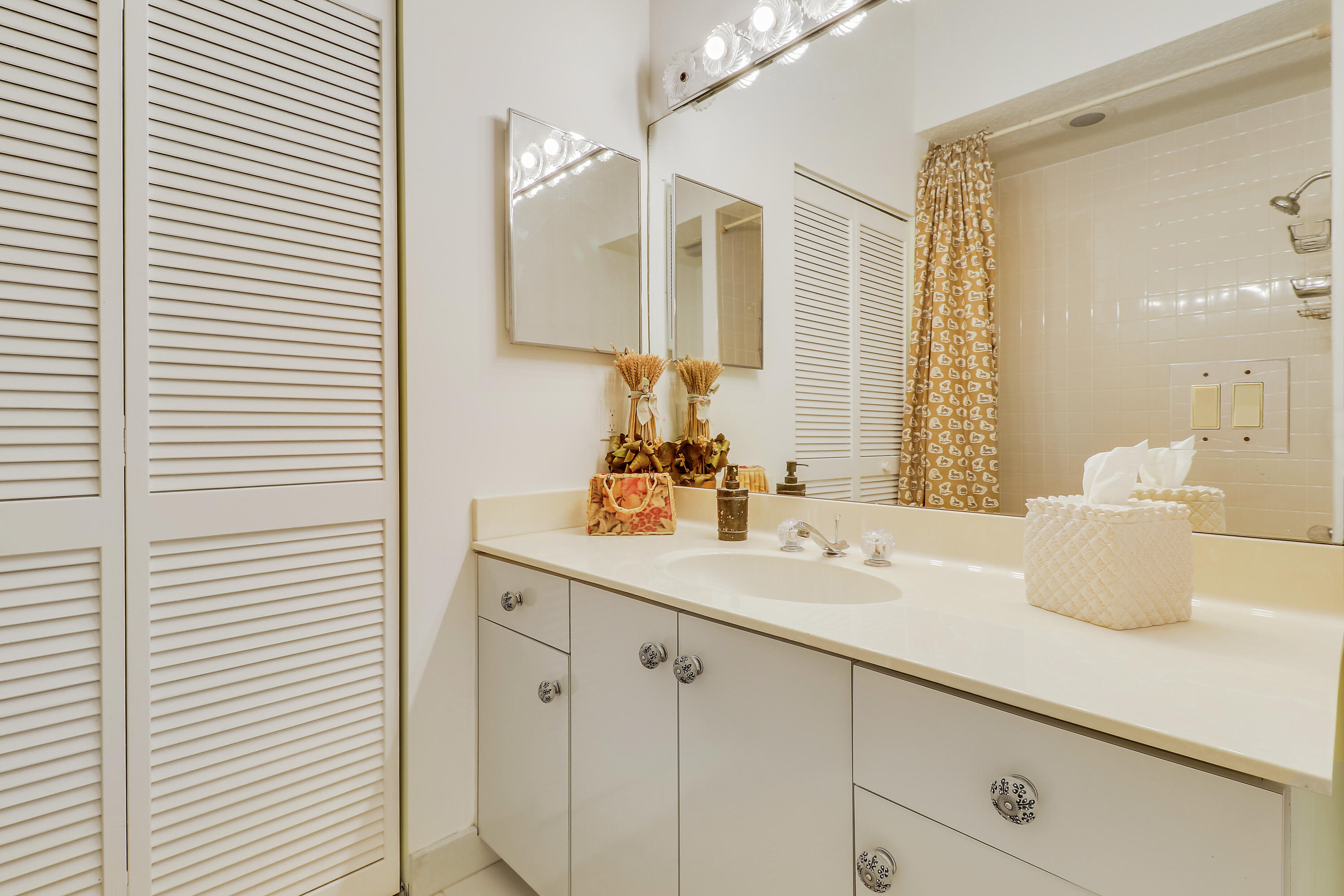 18951 Painted Leaf Jupiter, FL 33458