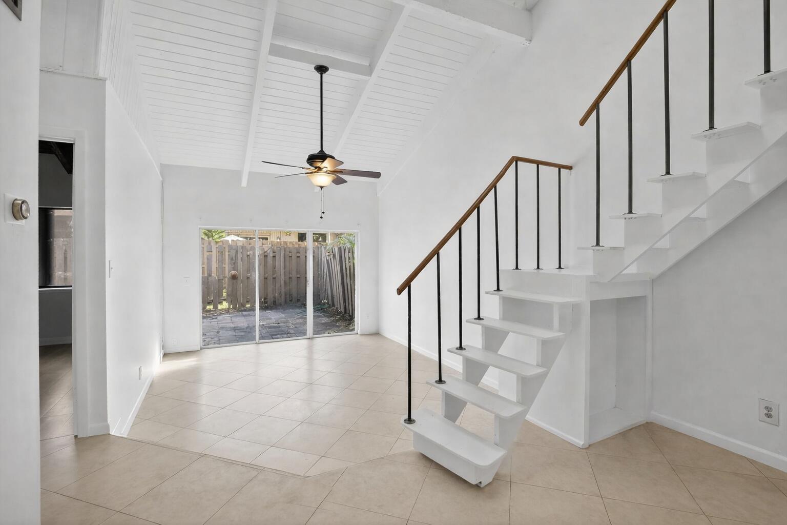 8042 SW 21st #8042 Davie, FL 33324