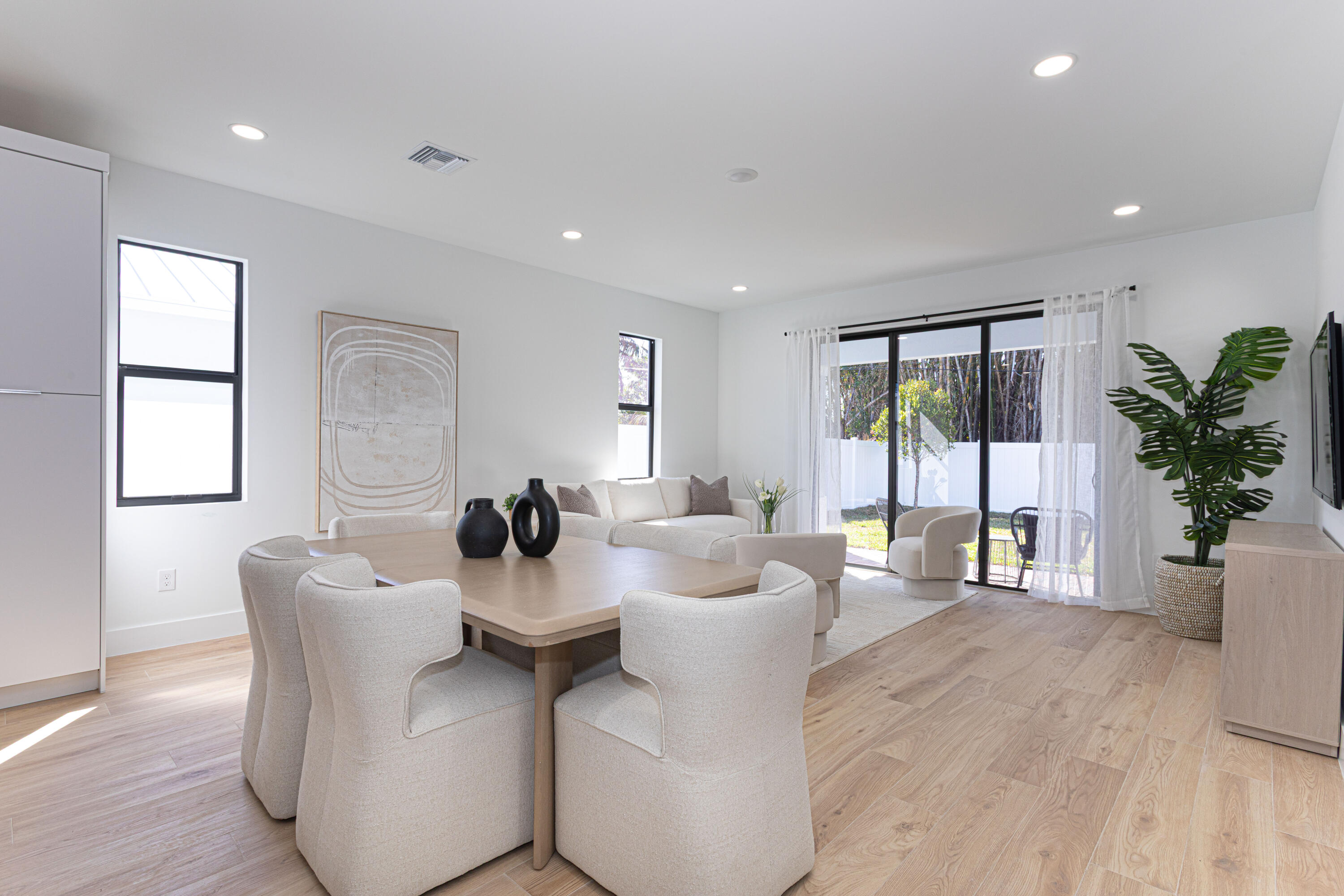 314 4th St Jupiter, FL 33458