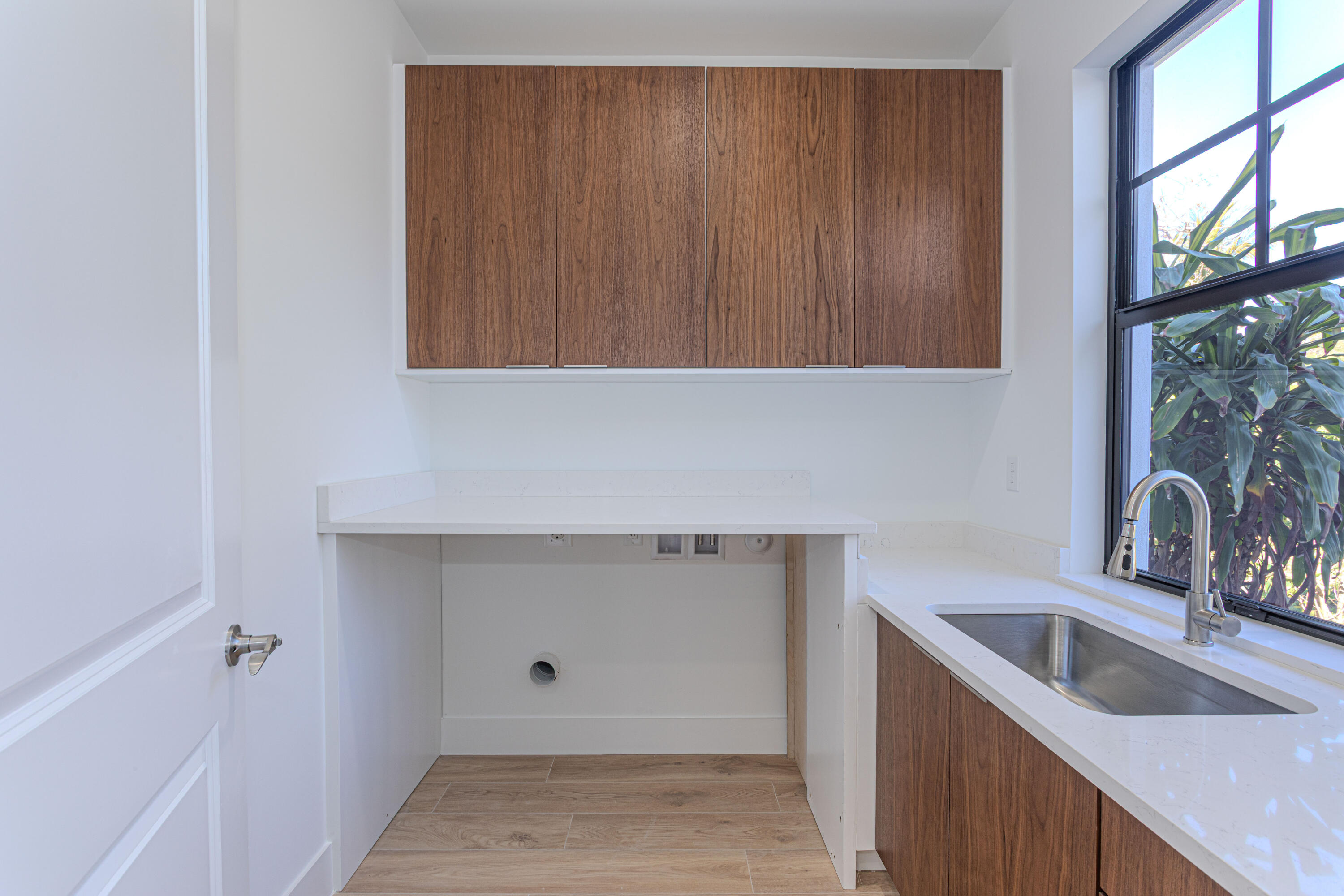 314 4th St Jupiter, FL 33458