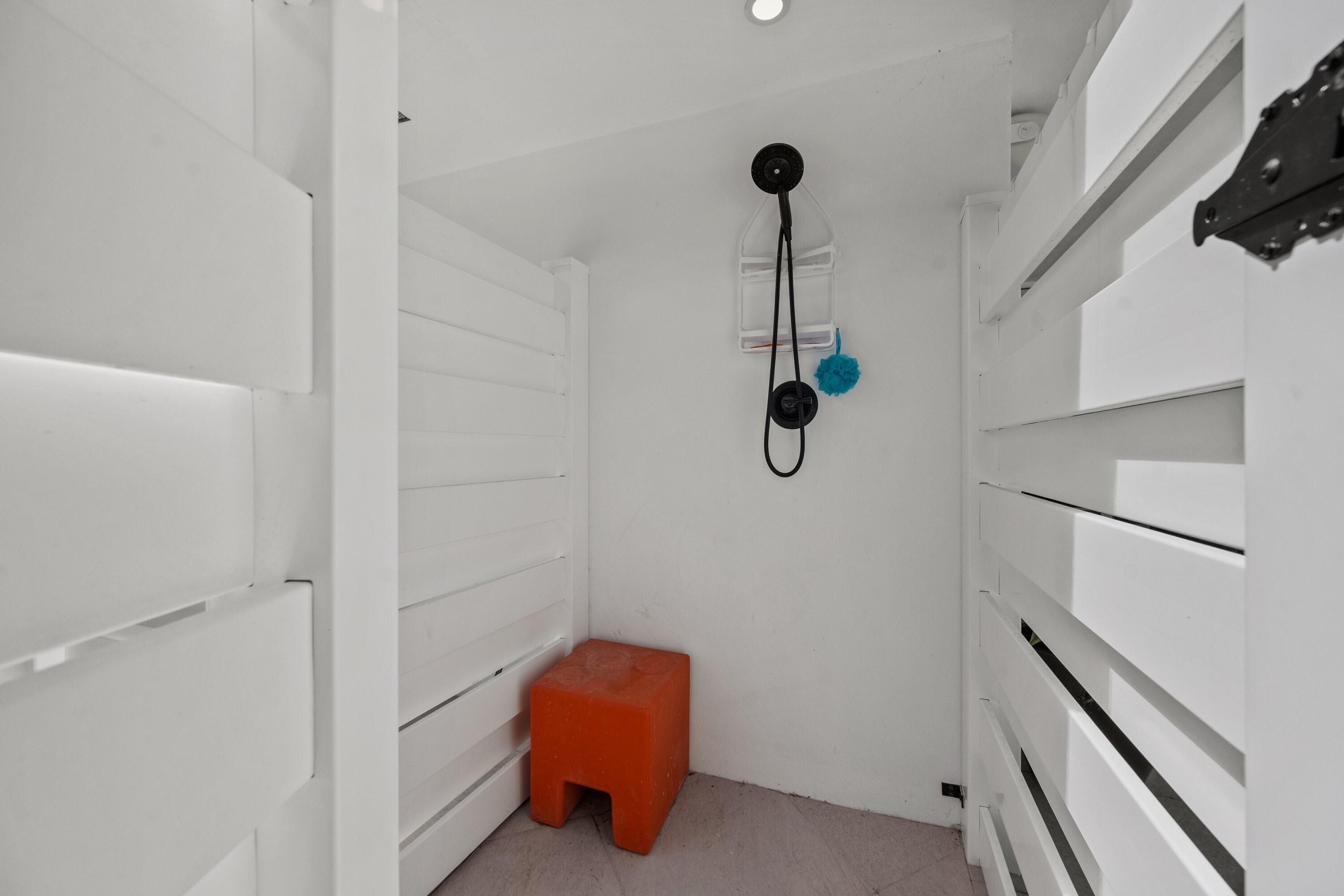 509 Par North Palm Beach, FL 33408