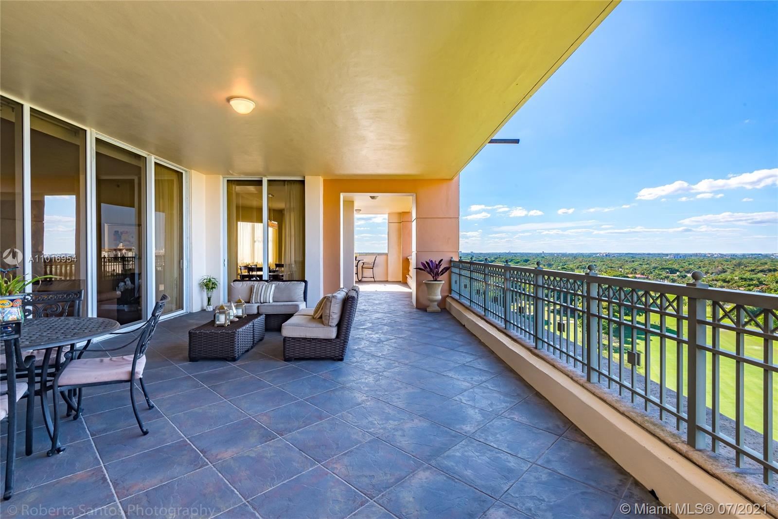 626 Coral Way #PH-1603 Coral Gables, FL 33134