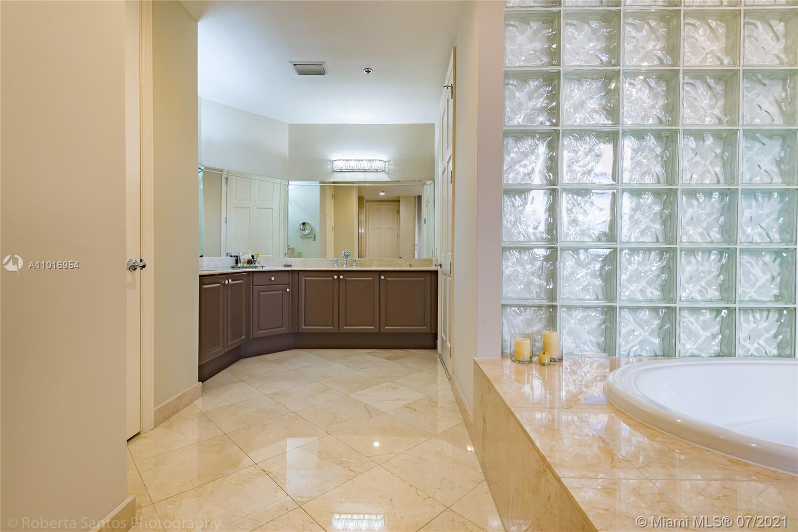 626 Coral Way #PH-1603 Coral Gables, FL 33134