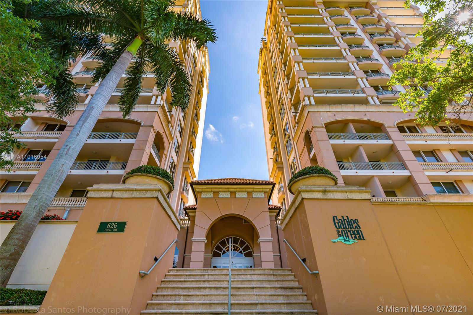 626 Coral Way #PH-1603 Coral Gables, FL 33134