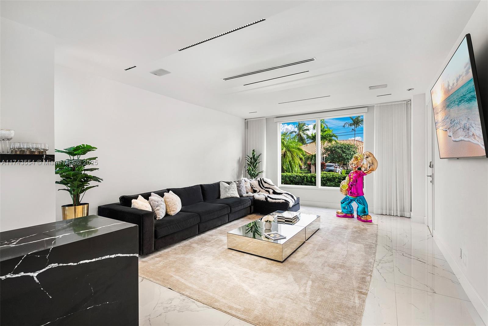 3251 NE 164th St North Miami Beach, FL 33160