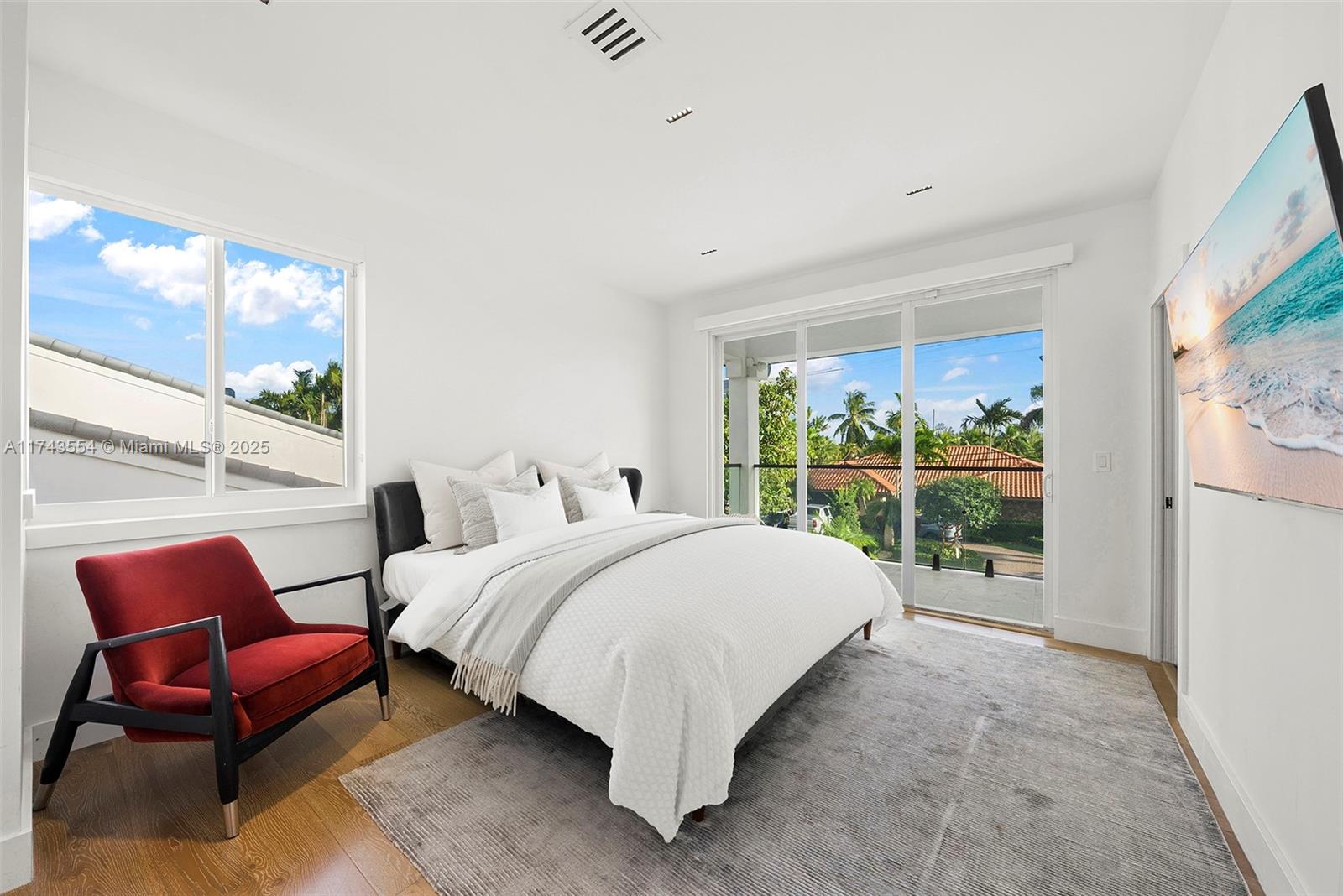 3251 NE 164th St North Miami Beach, FL 33160