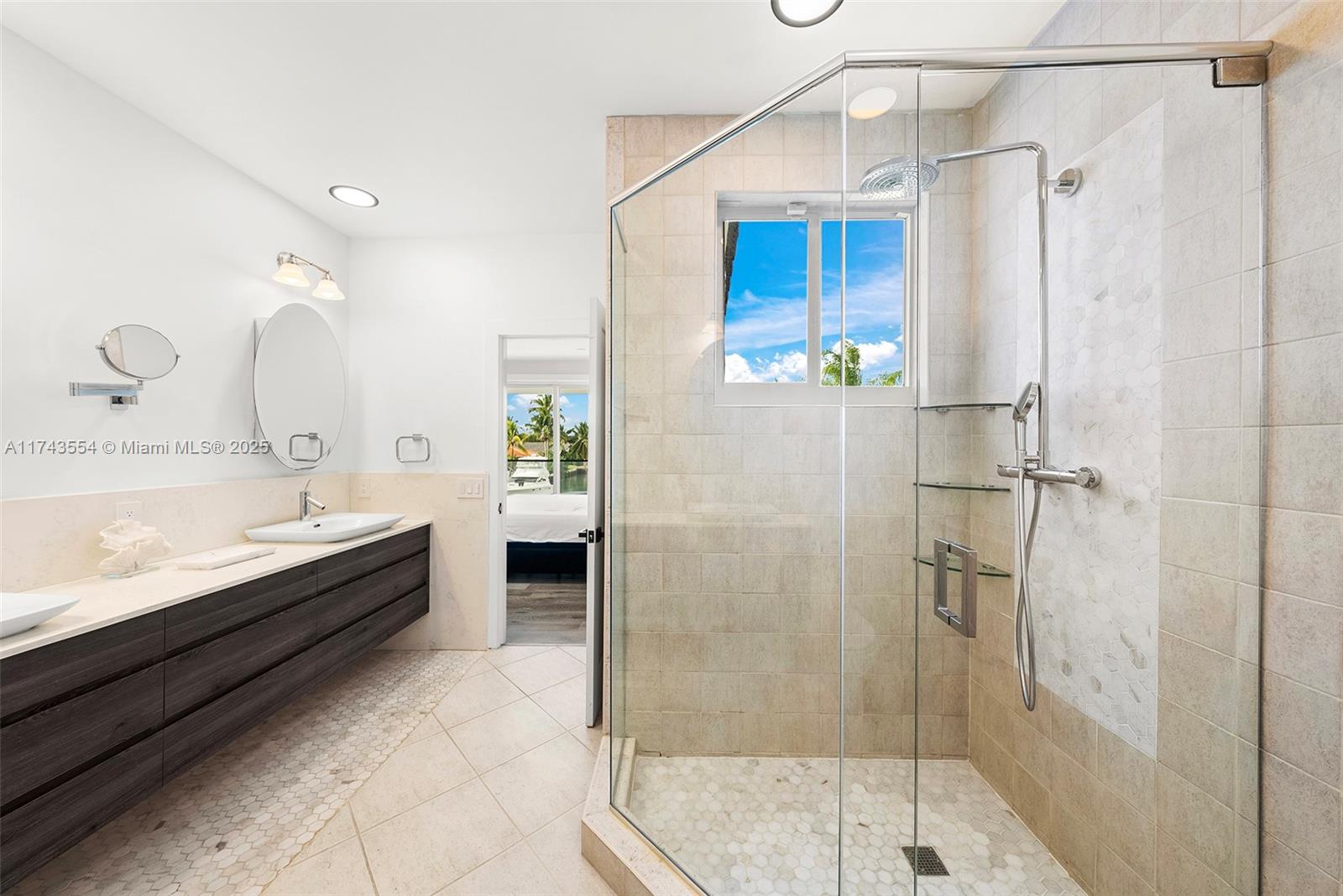 3251 NE 164th St North Miami Beach, FL 33160