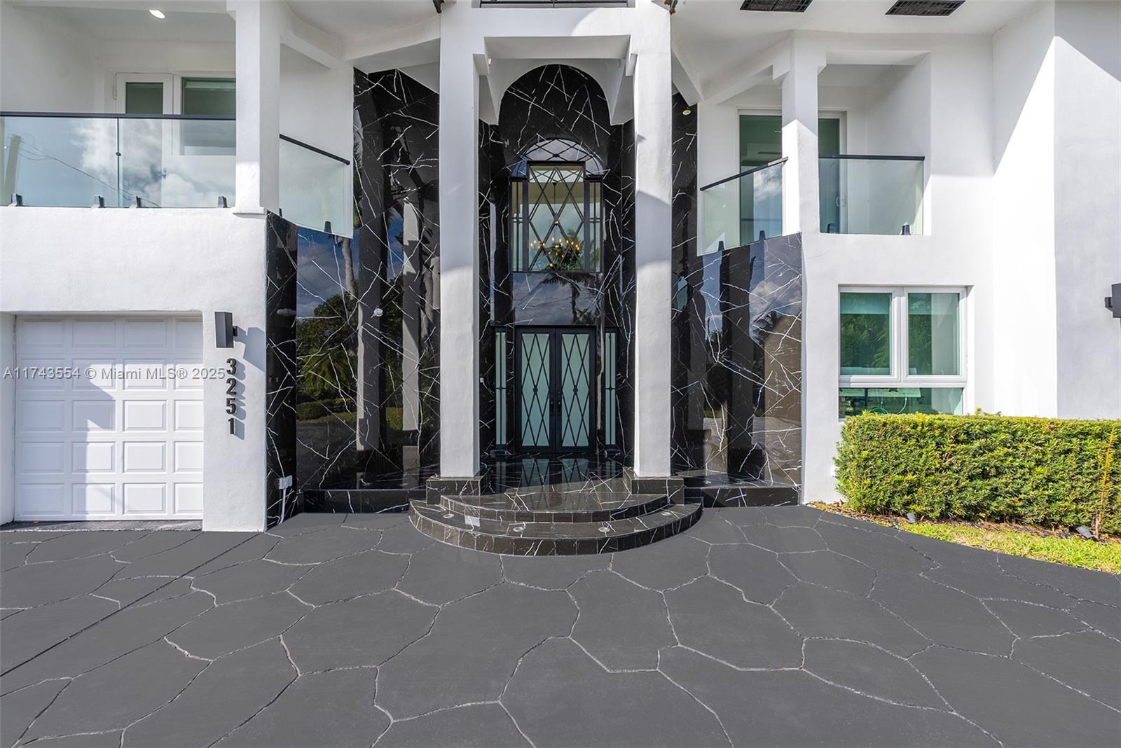 3251 NE 164th St North Miami Beach, FL 33160