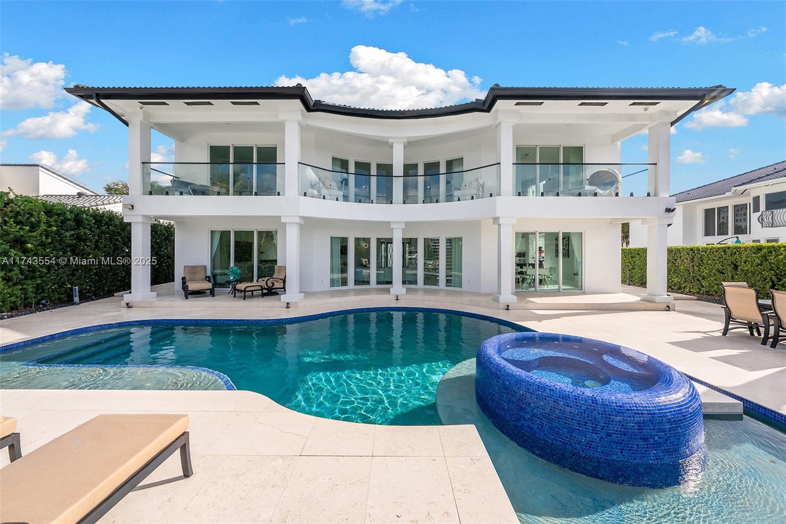 3251 NE 164th St North Miami Beach, FL 33160