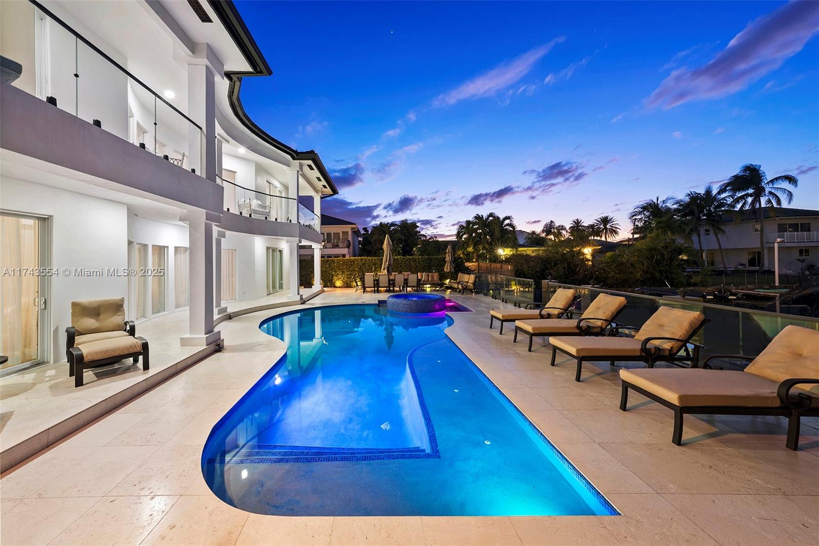 3251 NE 164th St North Miami Beach, FL 33160