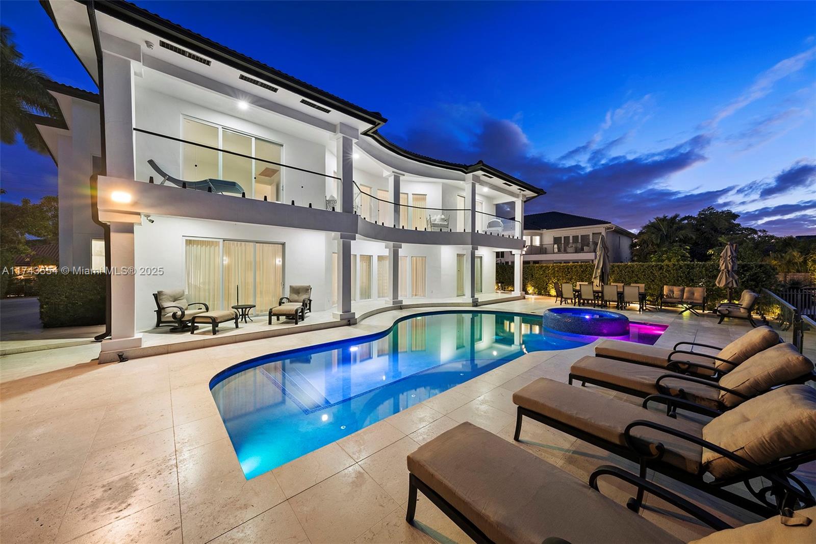 3251 NE 164th St North Miami Beach, FL 33160