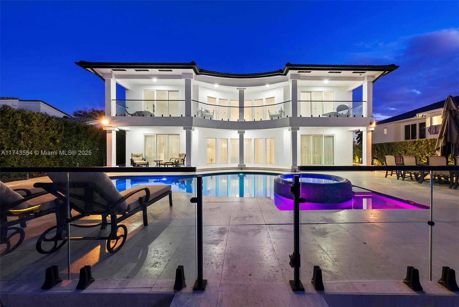 3251 NE 164th St North Miami Beach, FL 33160