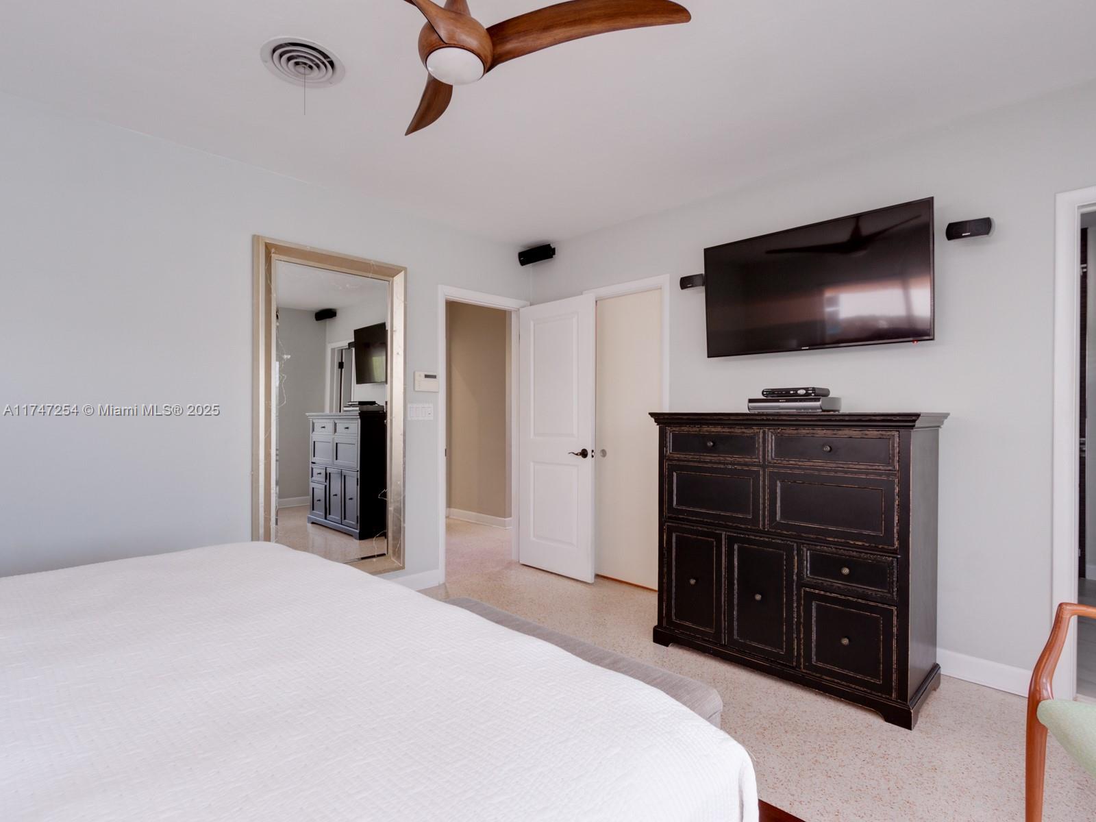 13205 Coronado Dr North Miami, FL 33181