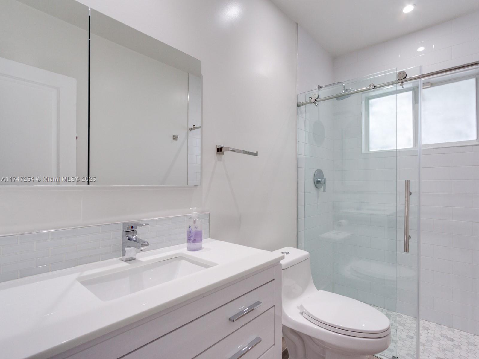 13205 Coronado Dr North Miami, FL 33181