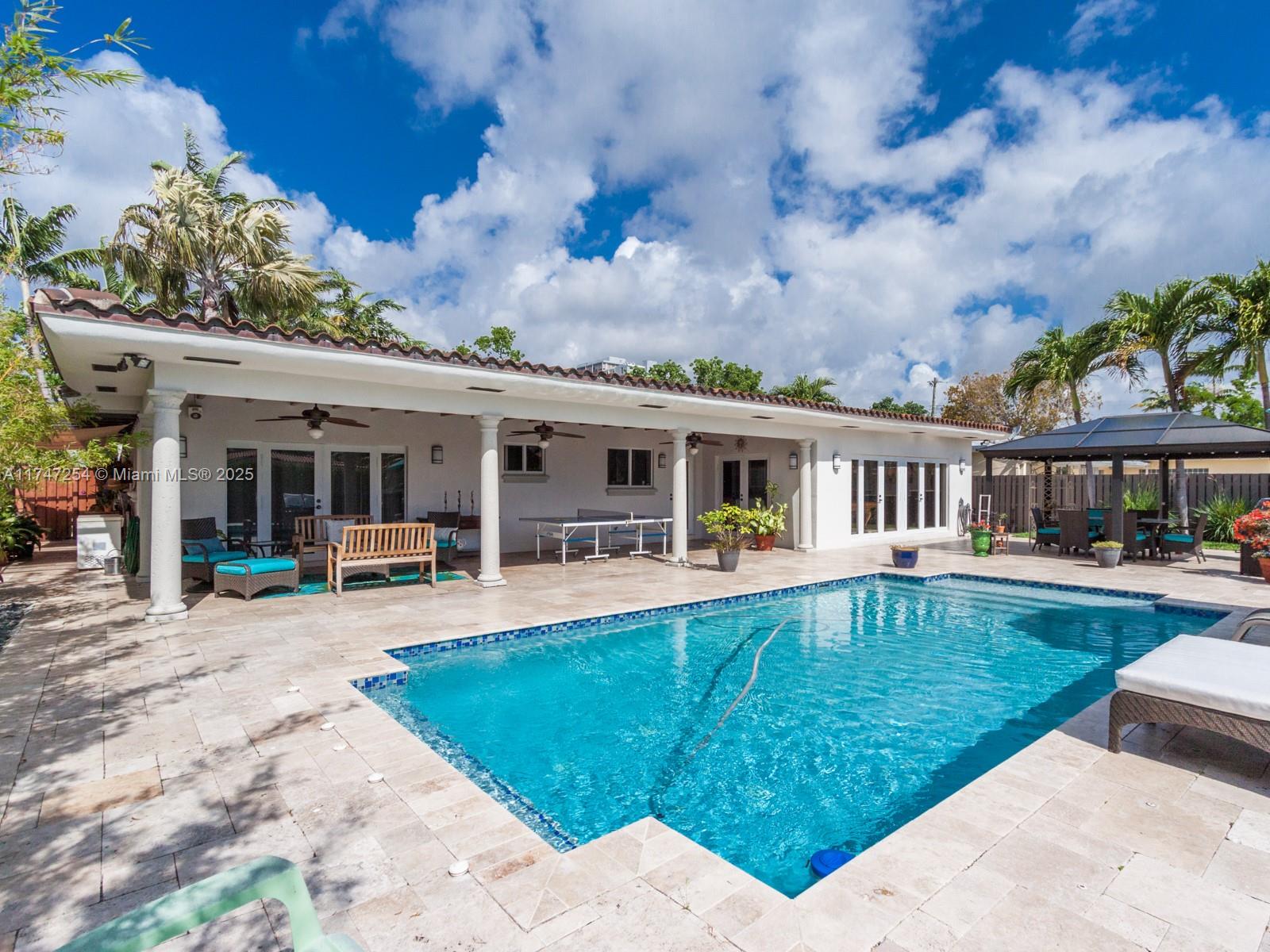 13205 Coronado Dr North Miami, FL 33181