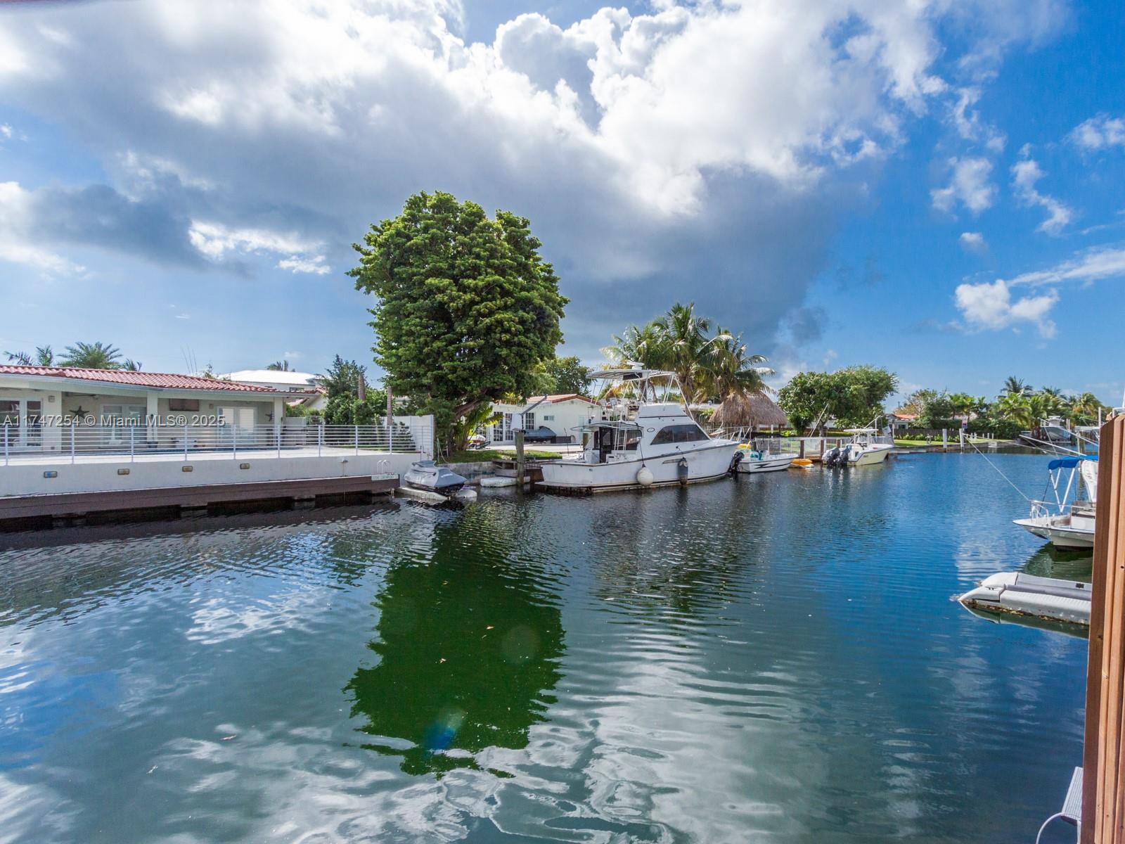 13205 Coronado Dr North Miami, FL 33181