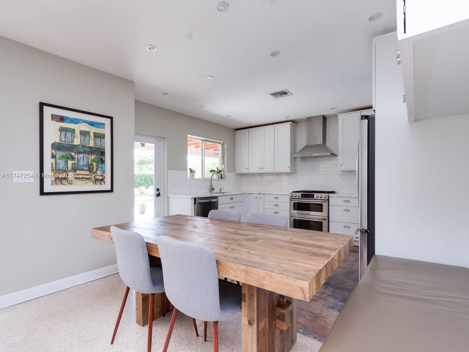 13205 Coronado Dr North Miami, FL 33181