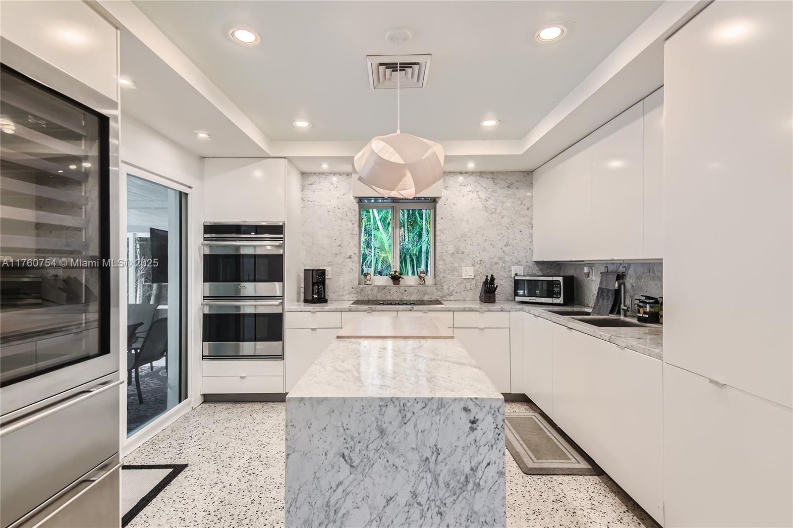 262 Bombay Ave Lauderdale By The Sea, FL 33308