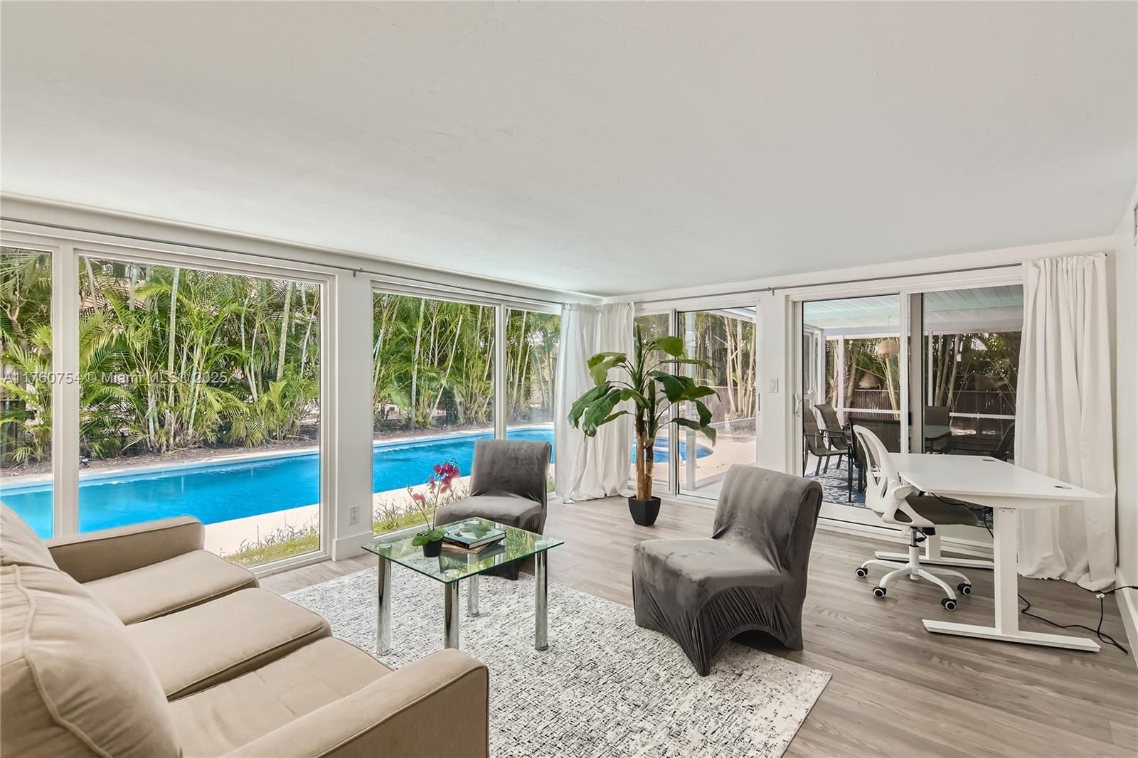 262 Bombay Ave Lauderdale By The Sea, FL 33308