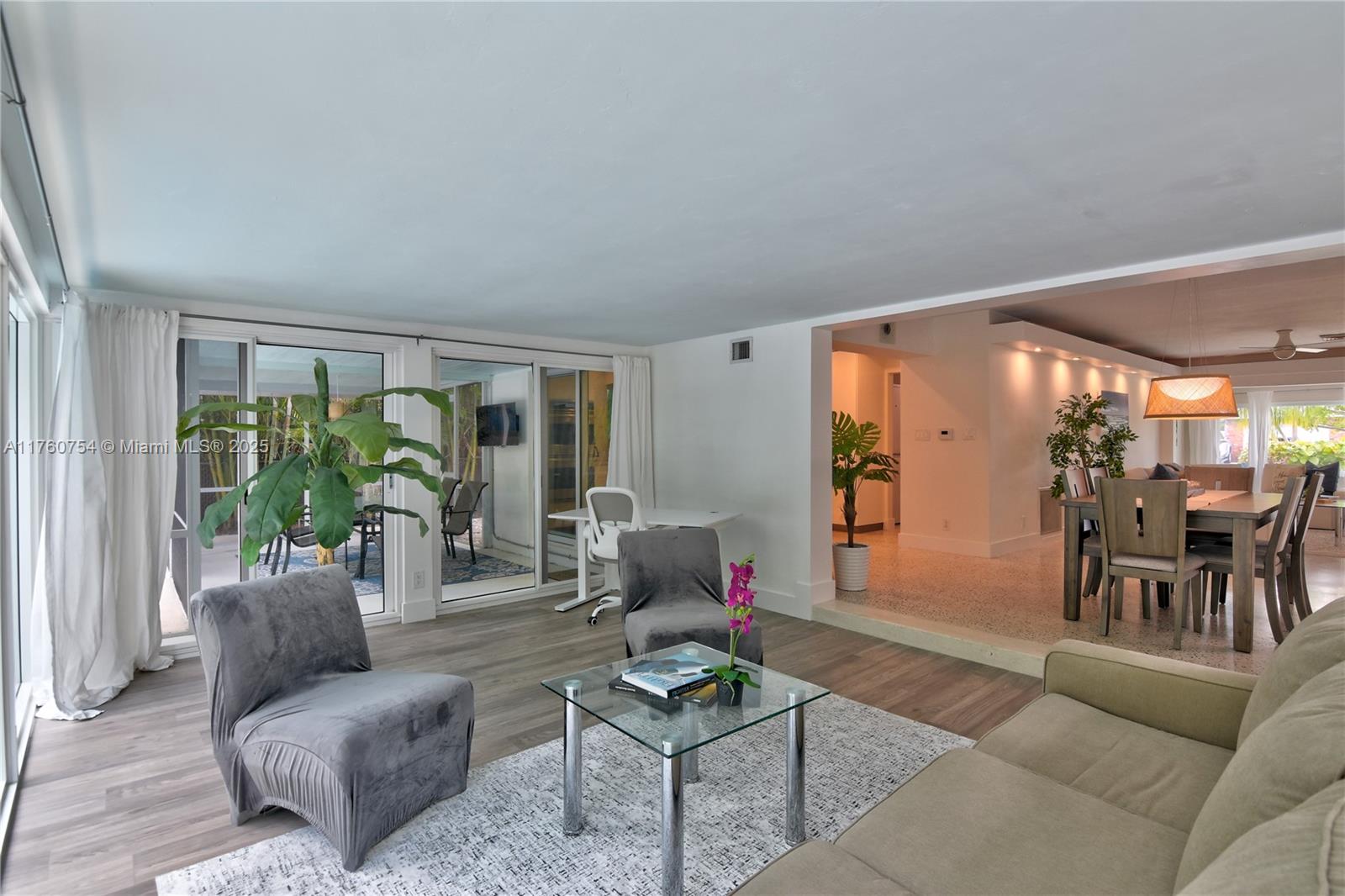 262 Bombay Ave Lauderdale By The Sea, FL 33308