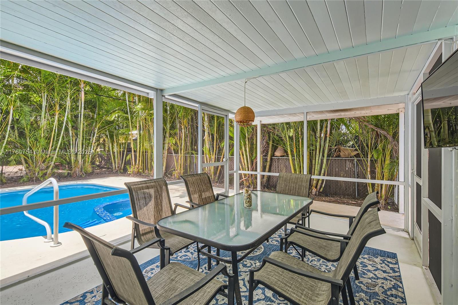 262 Bombay Ave Lauderdale By The Sea, FL 33308