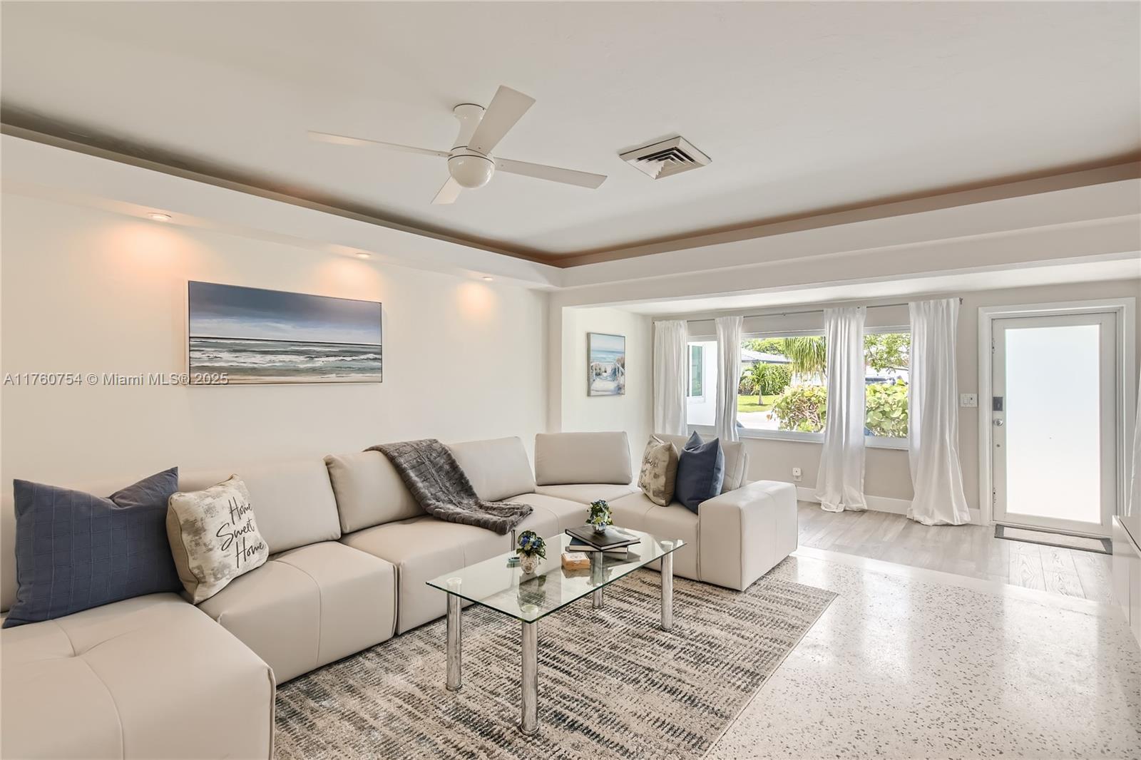 262 Bombay Ave Lauderdale By The Sea, FL 33308