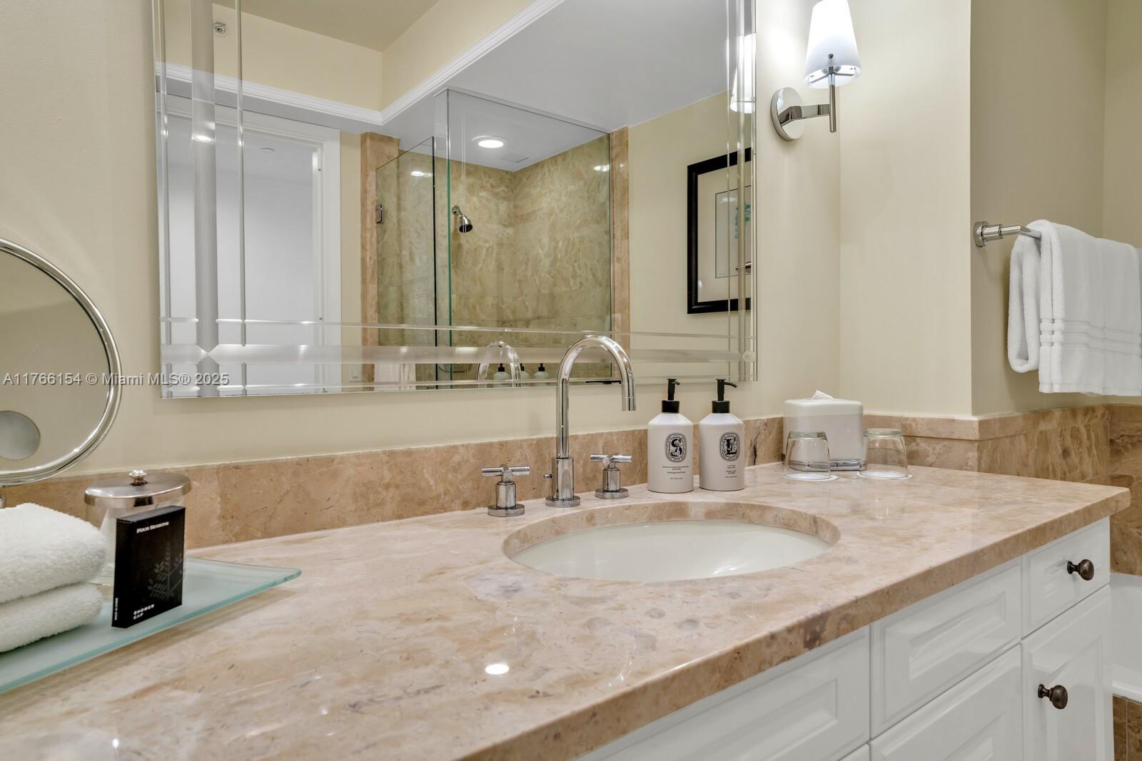 1435 Brickell Ave #3607 Miami, FL 33131