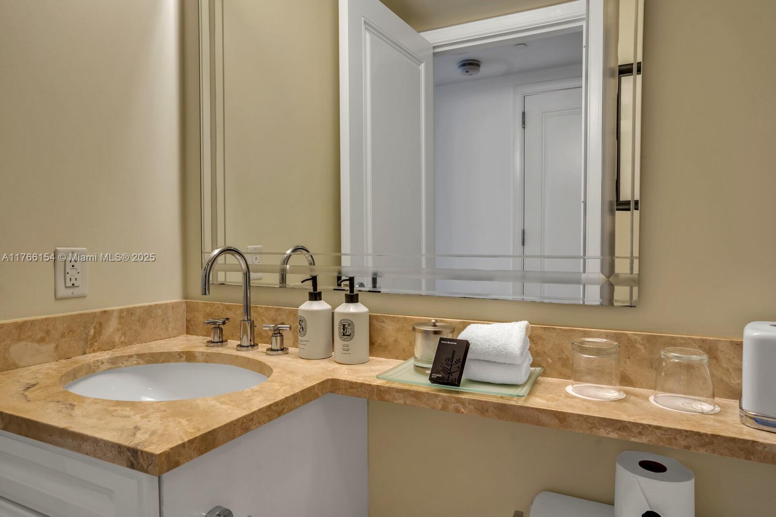 1435 Brickell Ave #3607 Miami, FL 33131