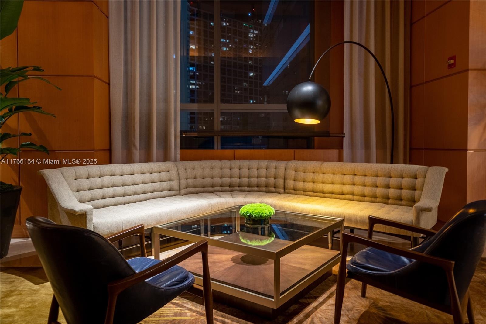 1435 Brickell Ave #3607 Miami, FL 33131