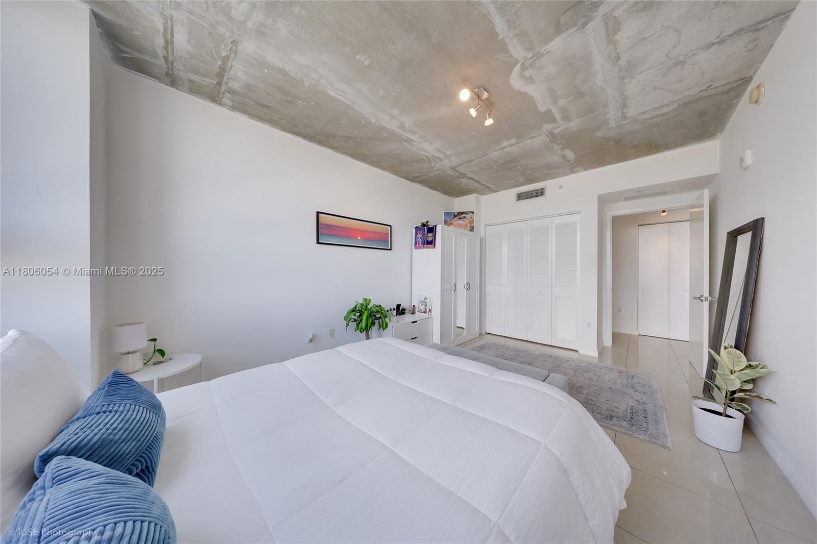 image Midblock Miami13