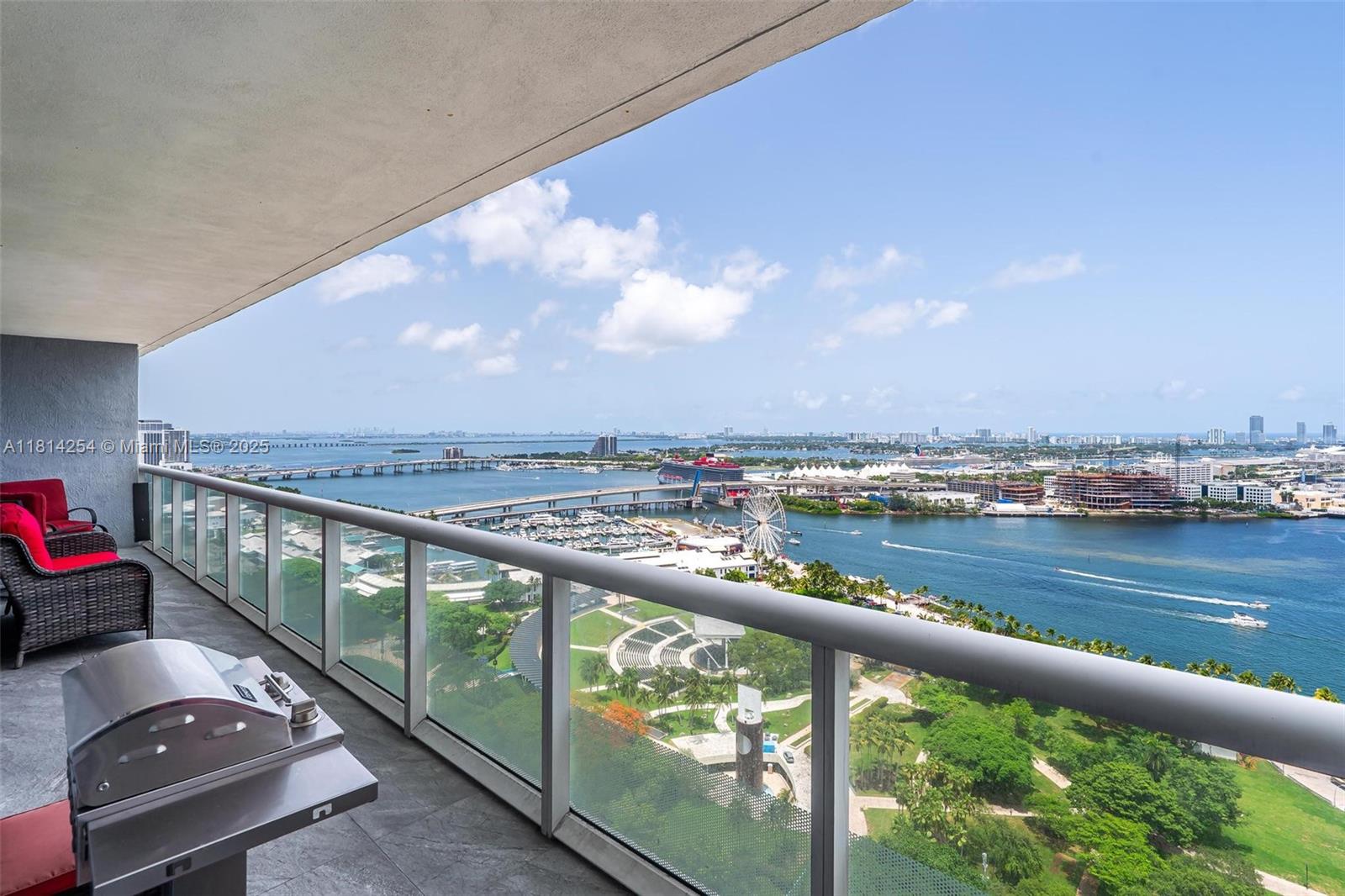 image 50 Biscayne Condo19