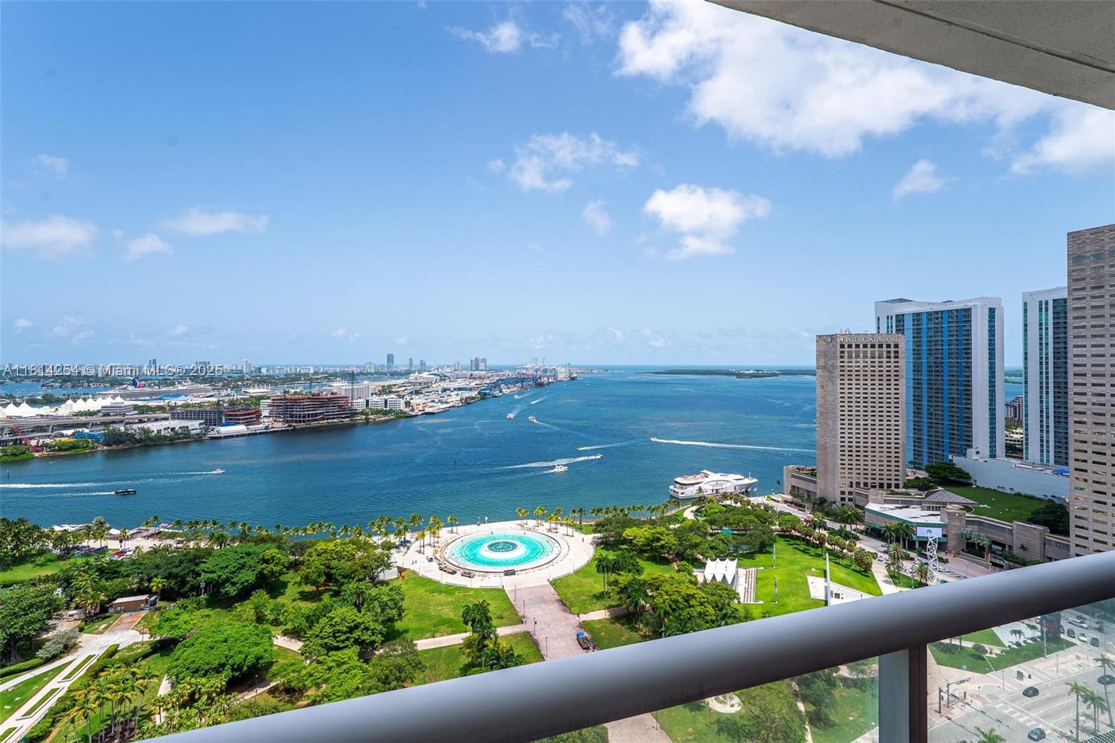 image 50 Biscayne Condo21