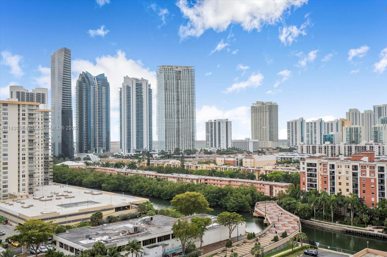 image Winston Towers17