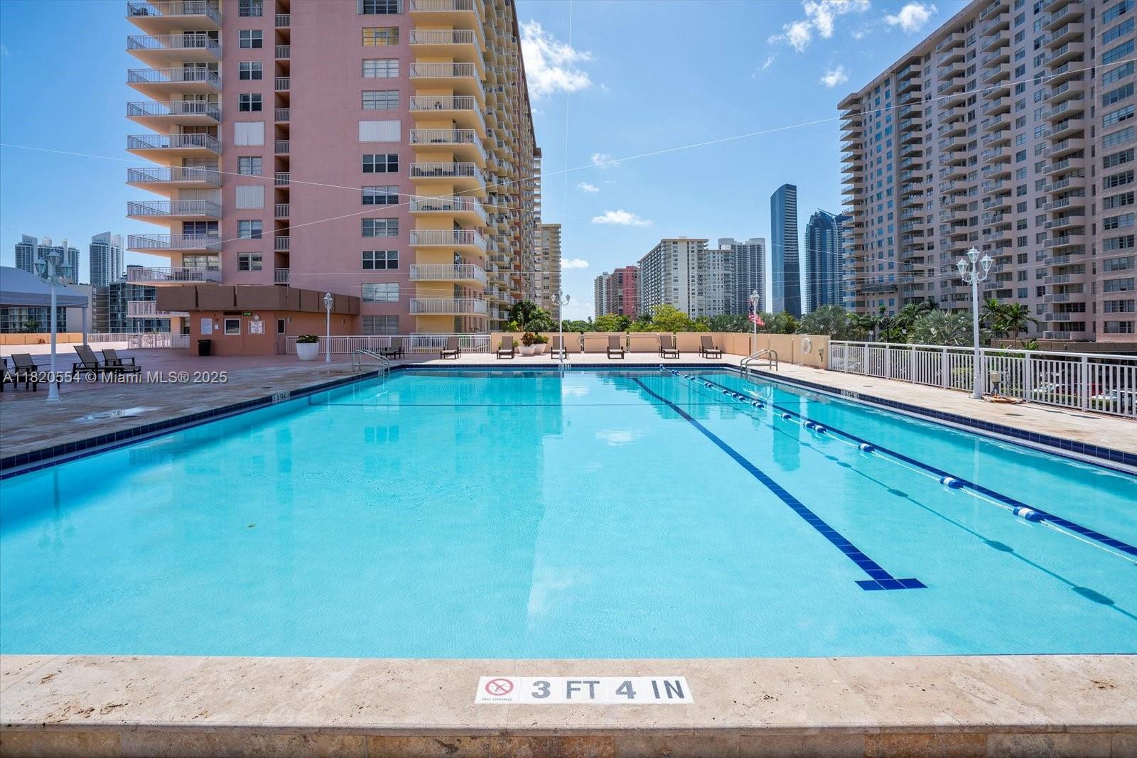 image Winston Towers23
