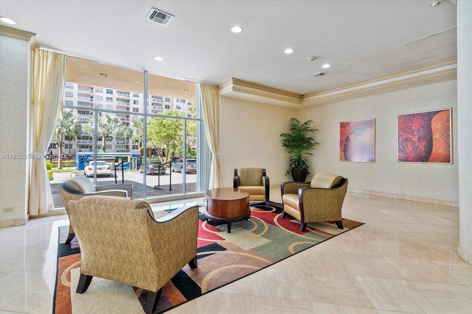 image Winston Towers29