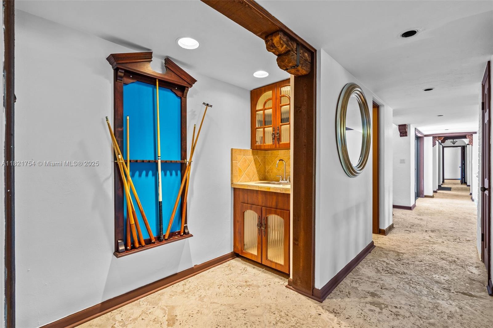 800 Diplomat Pkwy Hallandale Beach, FL 33009 800 Diplomat Pkwy Hallandale Beach, FL 33009