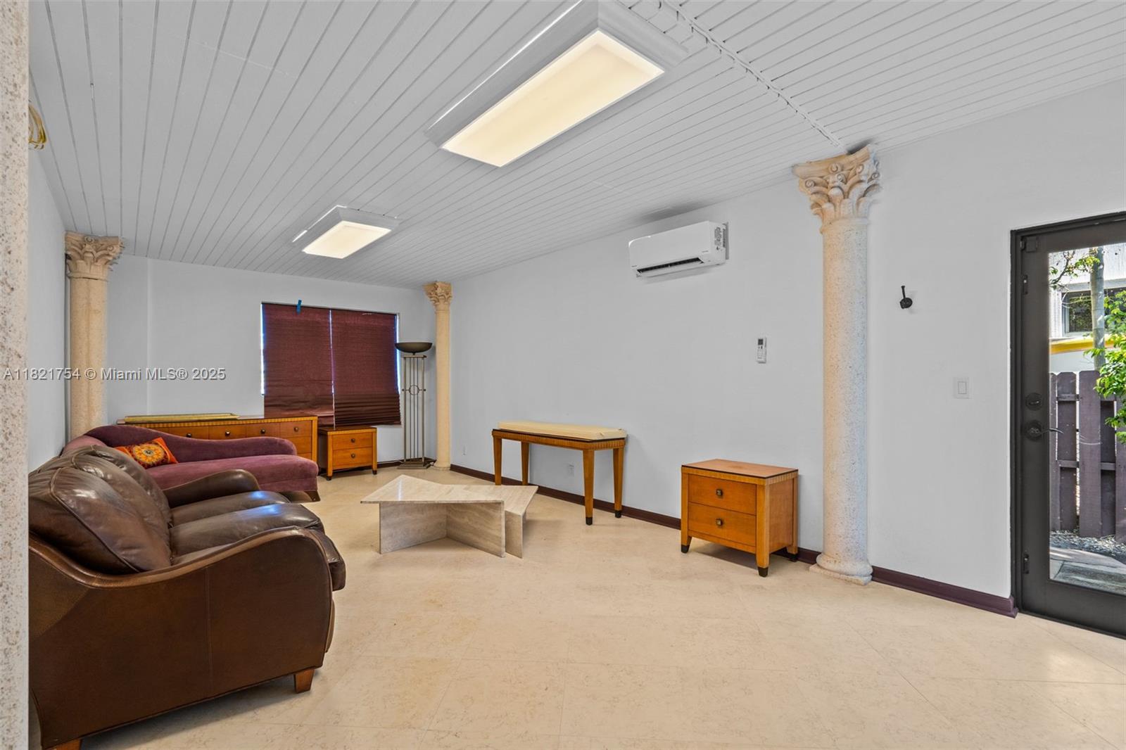 800 Diplomat Pkwy Hallandale Beach, FL 33009 800 Diplomat Pkwy Hallandale Beach, FL 33009