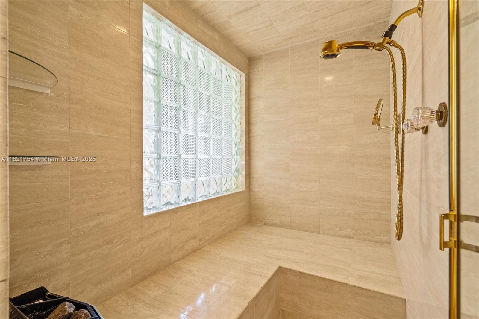 800 Diplomat Pkwy Hallandale Beach, FL 33009 800 Diplomat Pkwy Hallandale Beach, FL 33009