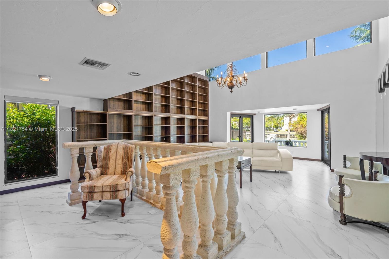 800 Diplomat Pkwy Hallandale Beach, FL 33009 800 Diplomat Pkwy Hallandale Beach, FL 33009