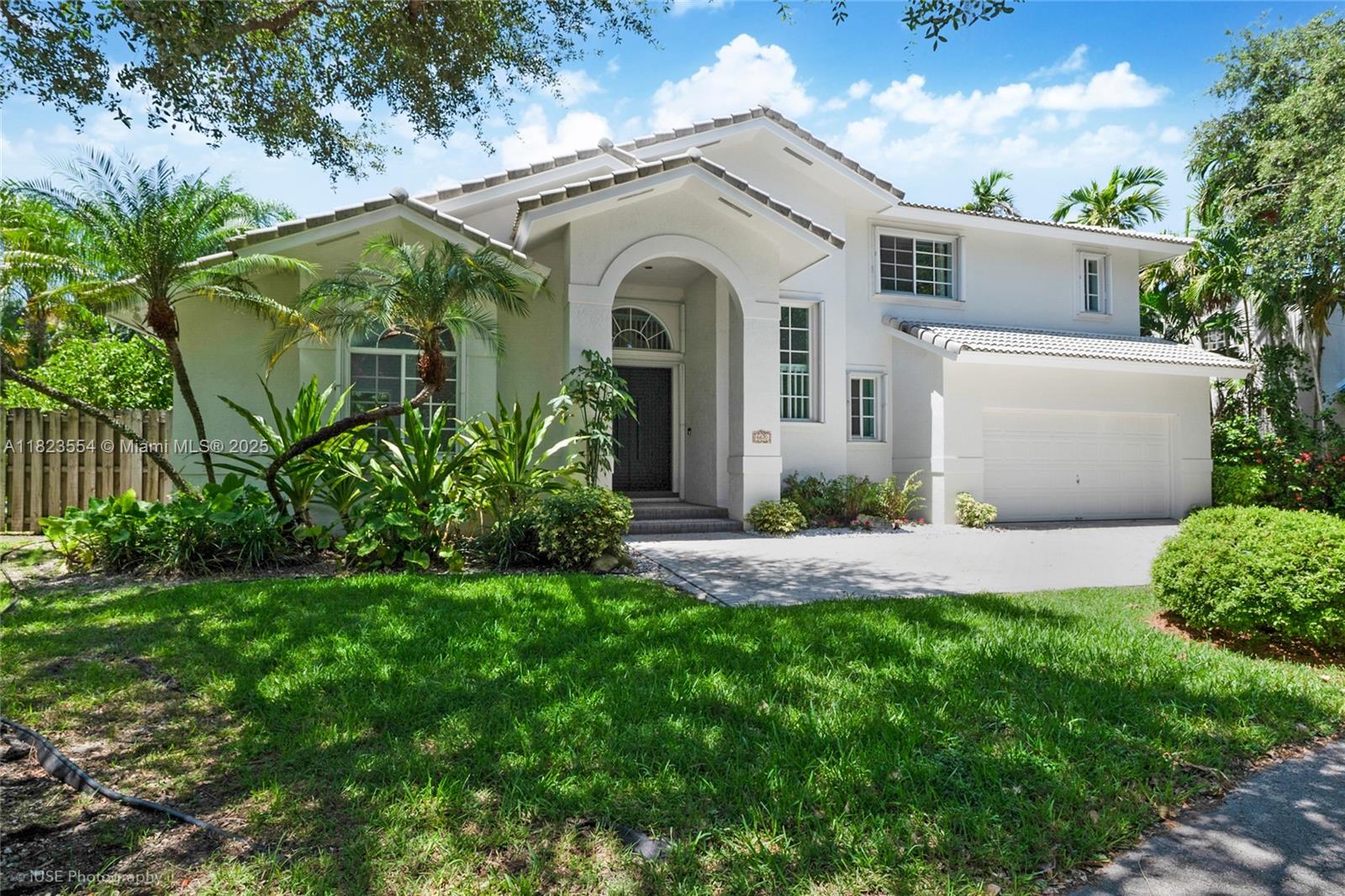 6670 SW 69th Ln,South Miami, FL 33143