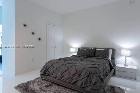 image Paramount Miami Worldcent2