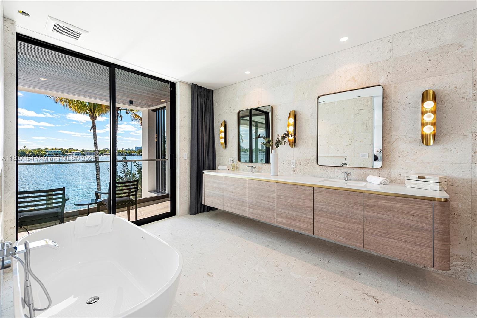 1510 Stillwater Dr Miami Beach, FL 33141 1510 Stillwater Dr Miami Beach, FL 33141